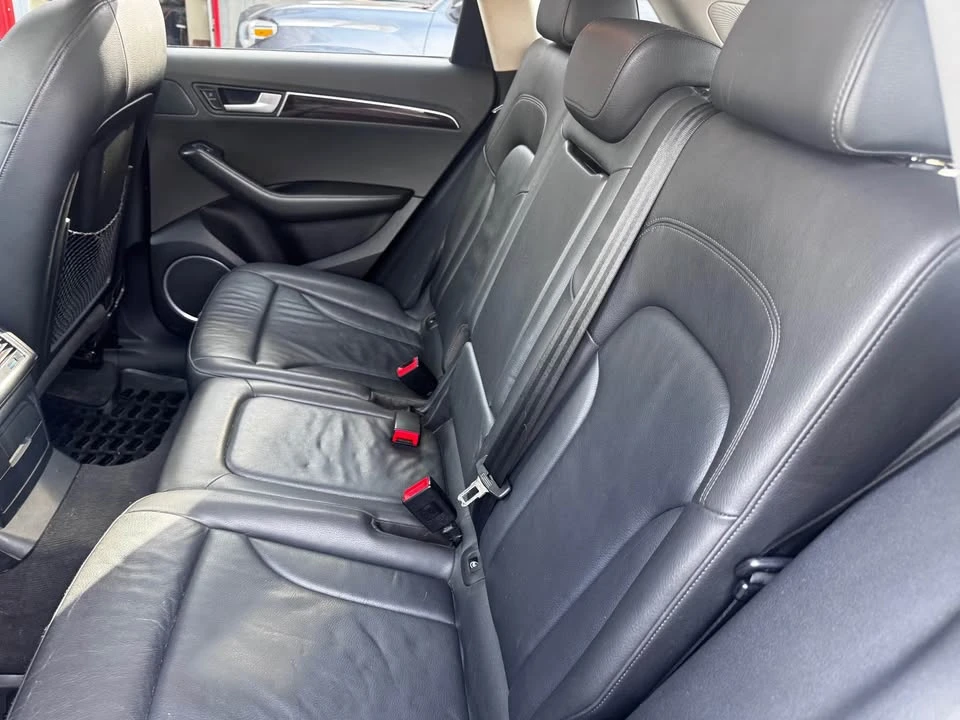 2011 Audi 8R Q5 - Image 8 of 11