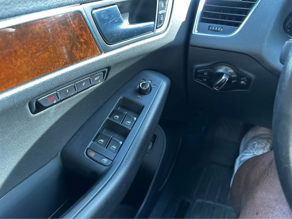 2011 Audi 8R Q5 - Image 14 of 20