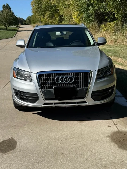 2011 Audi 8R Q5 - Image 3 of 10