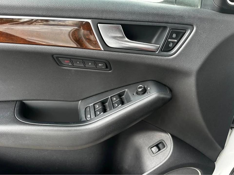 2011 Audi 8R Q5 - Image 10 of 15