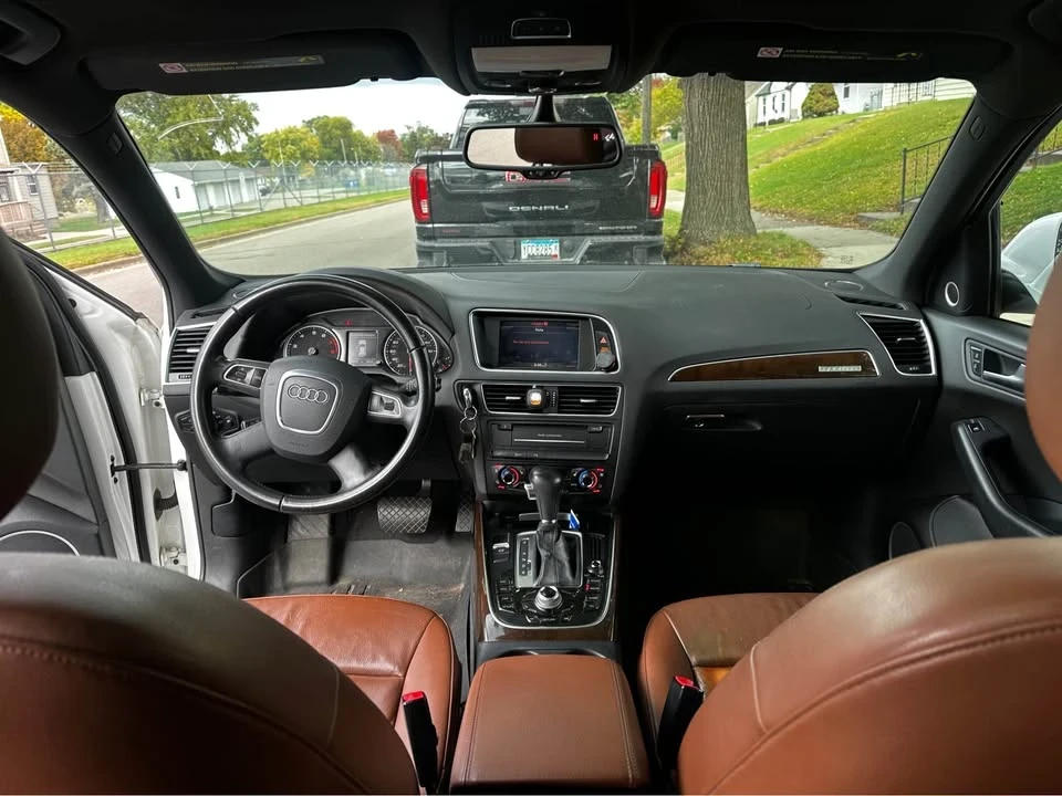 2011 Audi 8R Q5 - Image 8 of 15