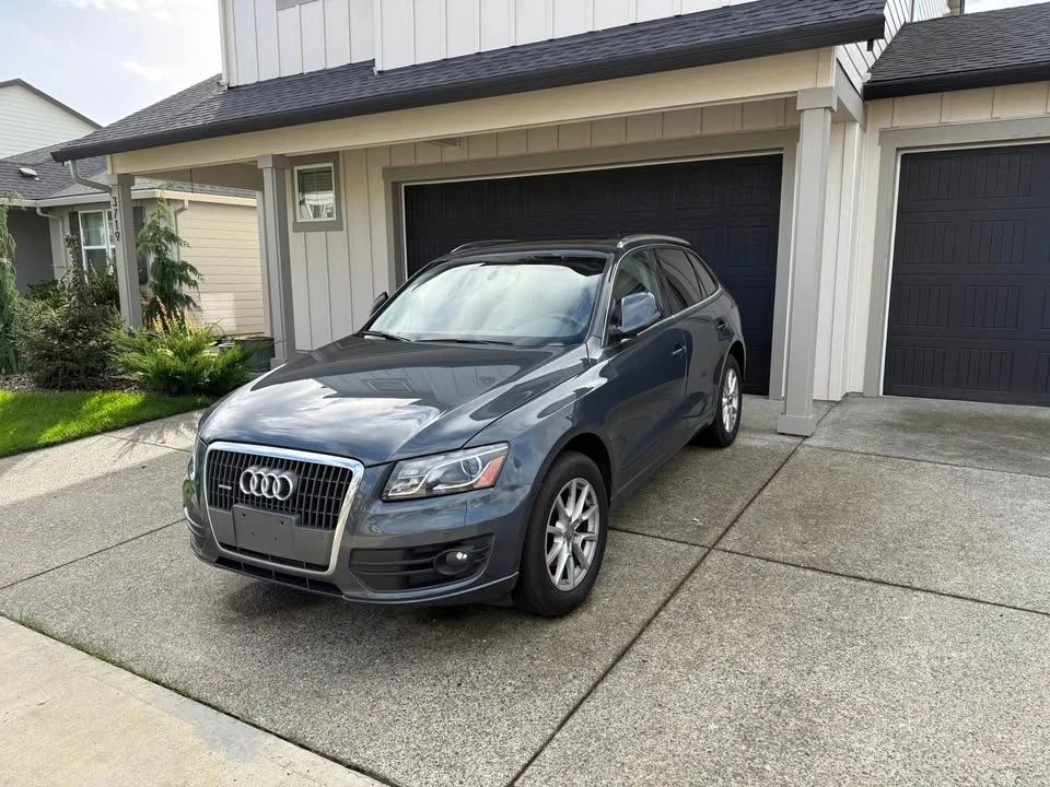 2011 Audi 8R Q5 - Image 2 of 8