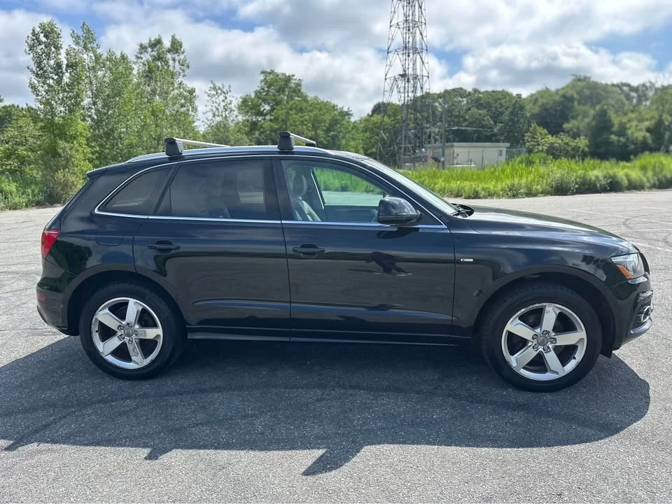 2011 Audi 8R Q5 - Image 3 of 16