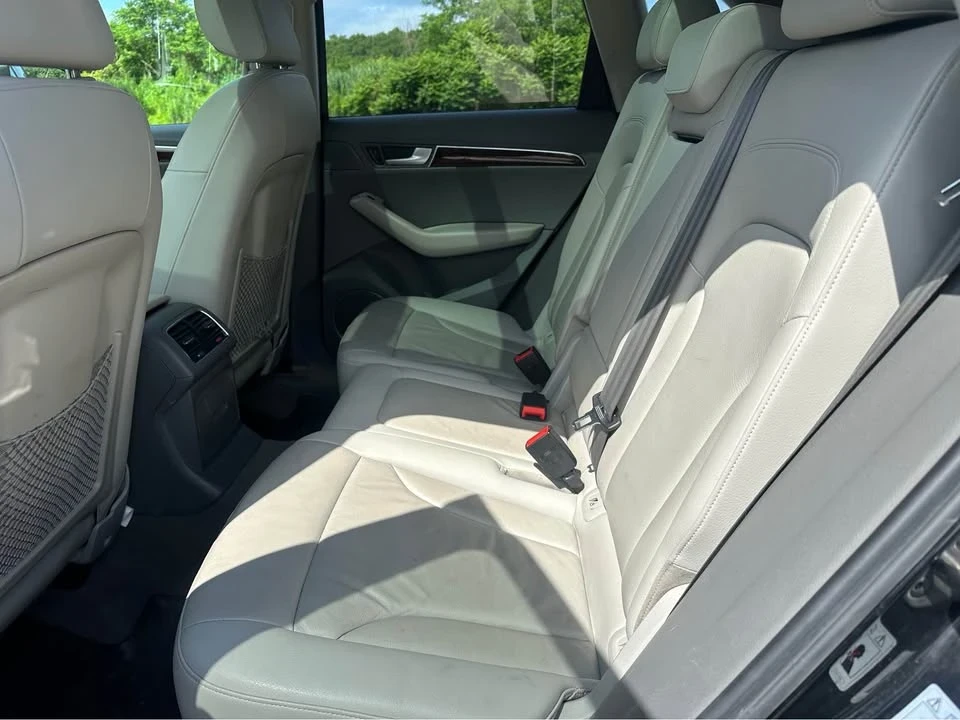 2011 Audi 8R Q5 - Image 12 of 16