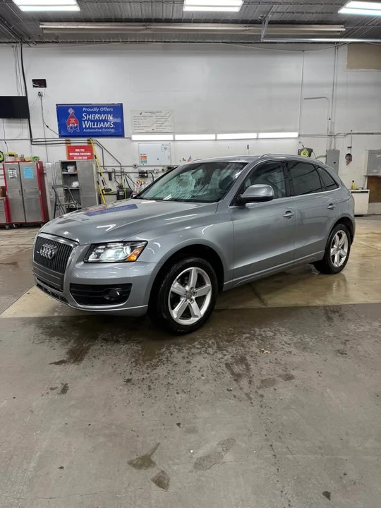 2011 Audi 8R Q5 - Image 2 of 6