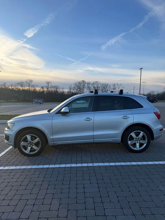 2011 Audi 8R Q5 - Image 3 of 10
