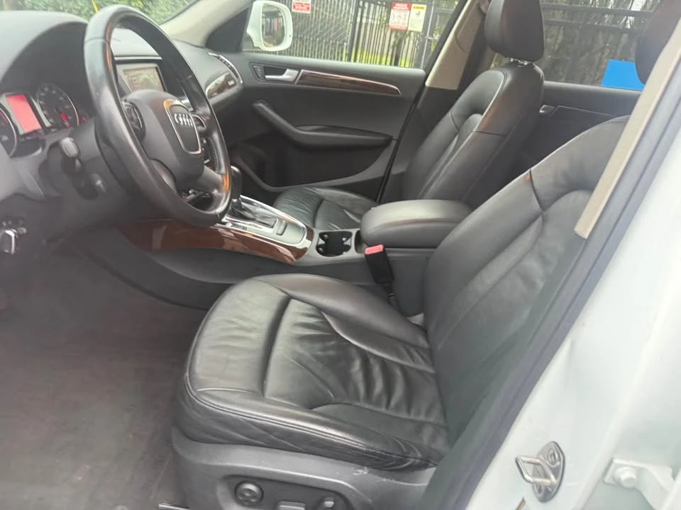 2011 Audi 8R Q5 - Image 10 of 18