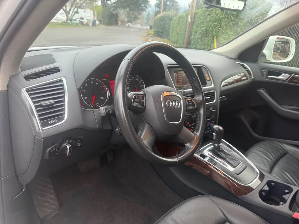 2011 Audi 8R Q5 - Image 9 of 18