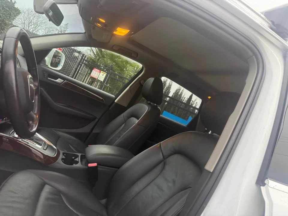 2011 Audi 8R Q5 - Image 11 of 18