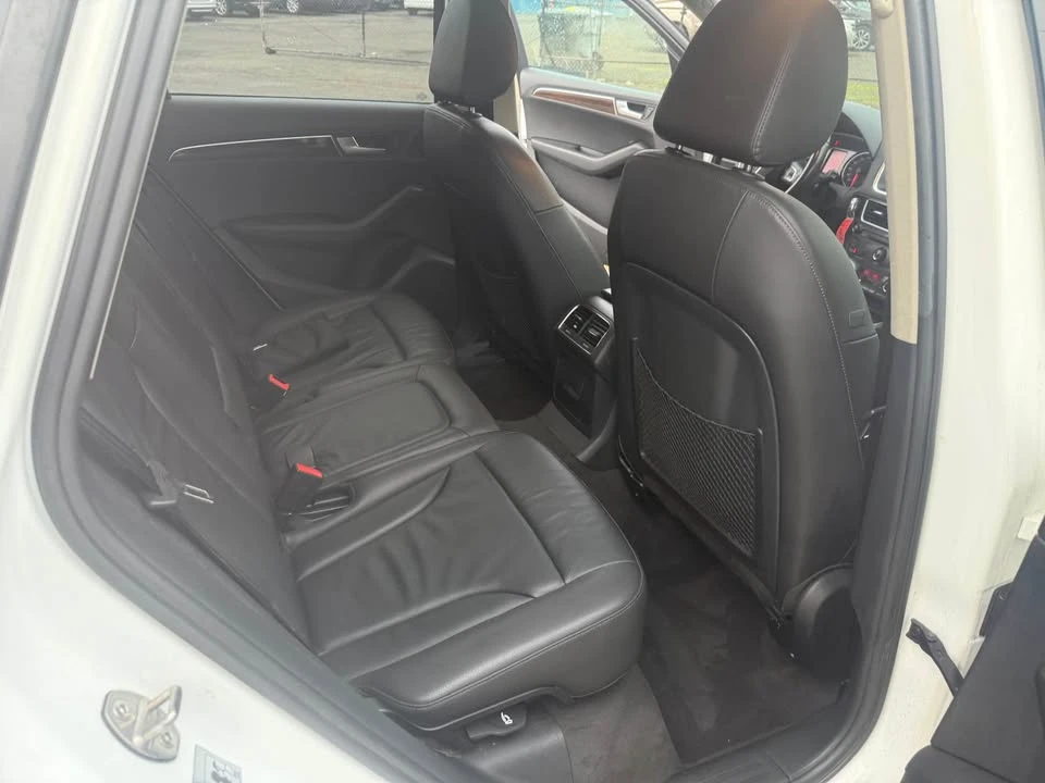 2011 Audi 8R Q5 - Image 13 of 18