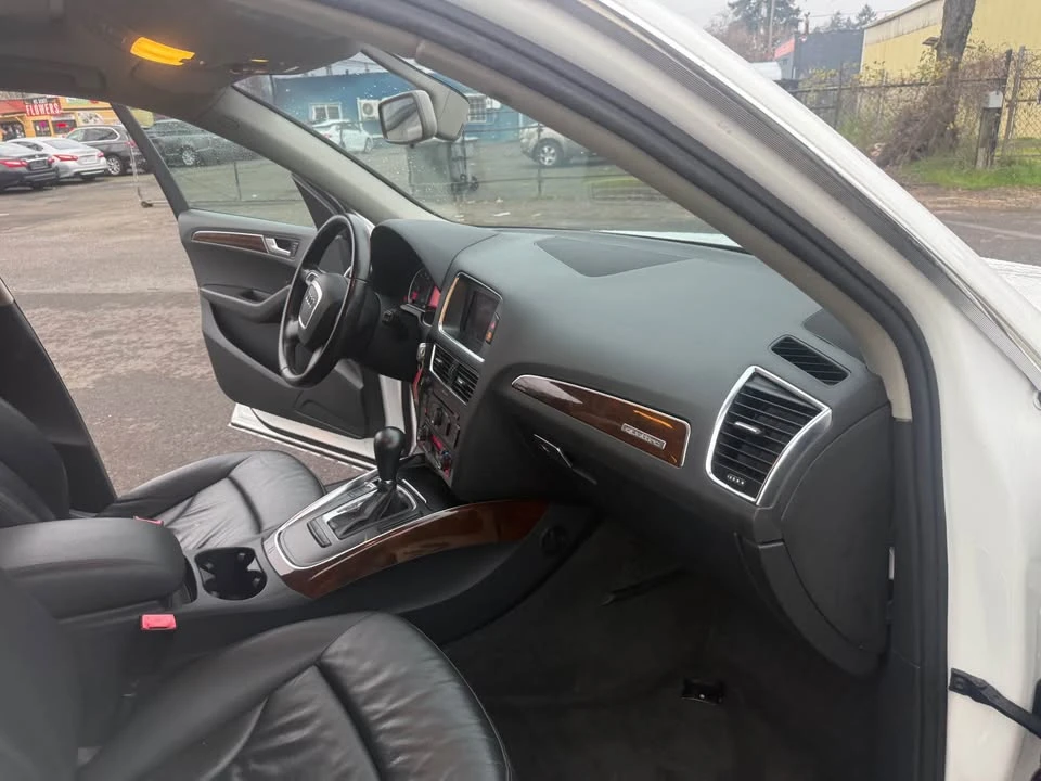 2011 Audi 8R Q5 - Image 14 of 18