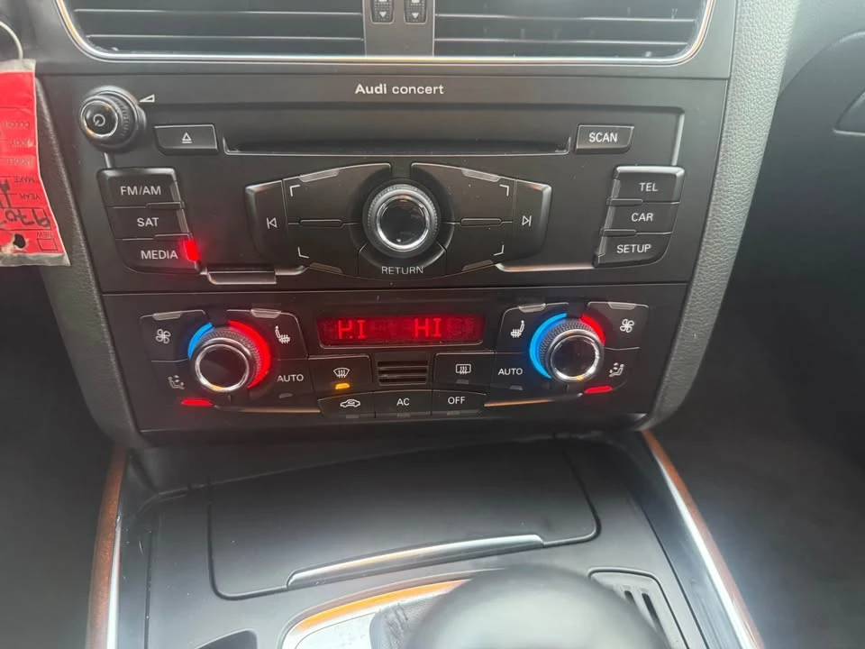 2011 Audi 8R Q5 - Image 17 of 18