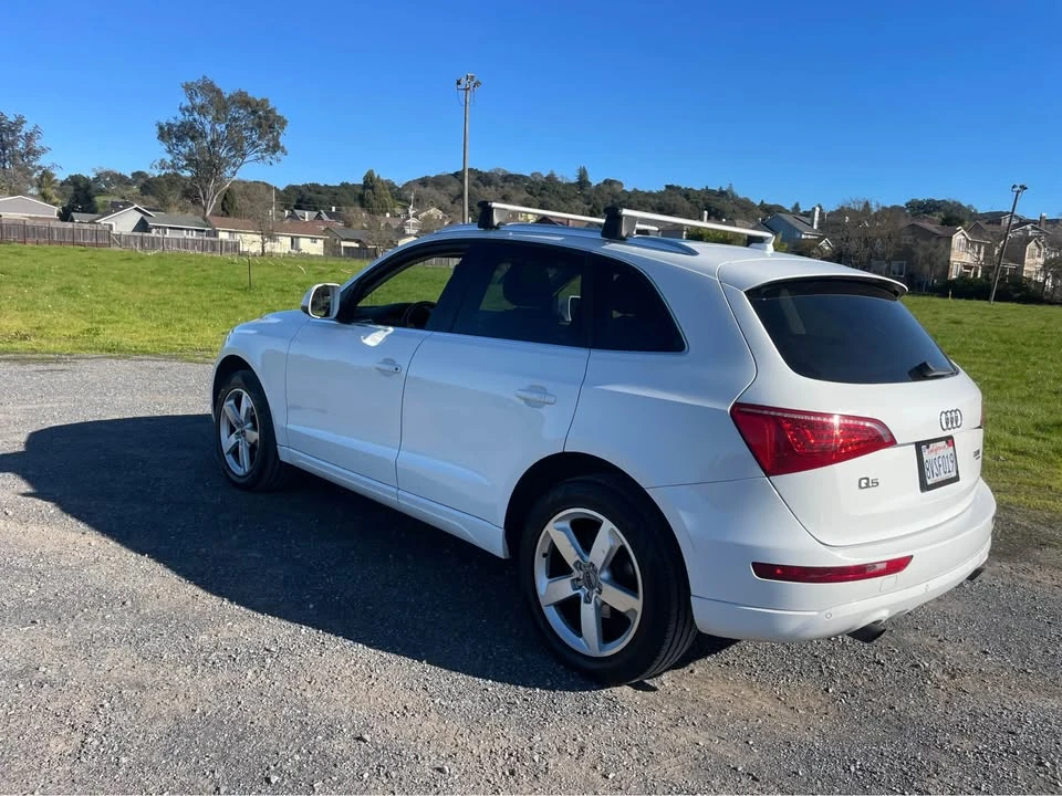 2011 Audi 8R Q5 - Image 3 of 9