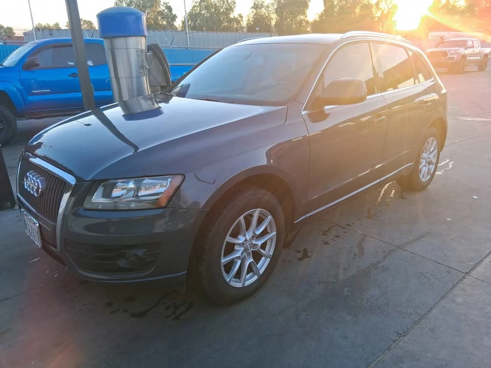 2011 Audi 8R Q5 - Image 2 of 4