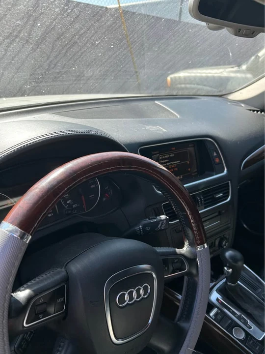 2011 Audi 8R Q5 - Image 16 of 17