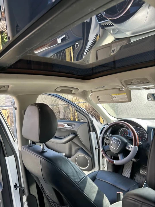 2011 Audi 8R Q5 - Image 6 of 17