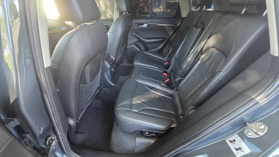 2011 Audi 8R Q5 - Image 10 of 11