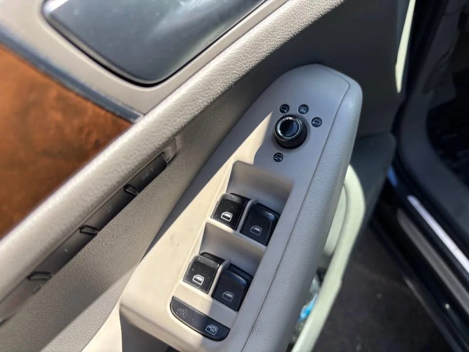 2011 Audi 8R Q5 - Image 19 of 20