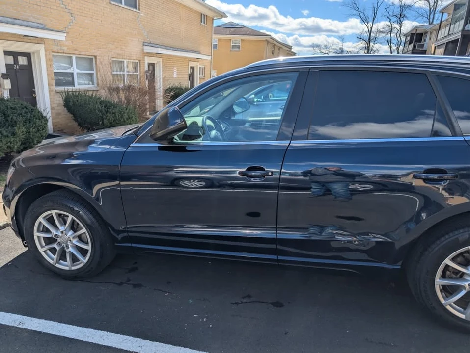 2011 Audi 8R Q5 - Image 4 of 20