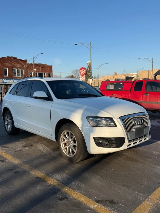 2011 Audi 8R Q5 - Image 3 of 11