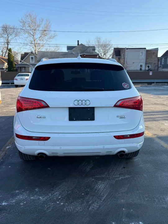 2011 Audi 8R Q5 - Image 6 of 11