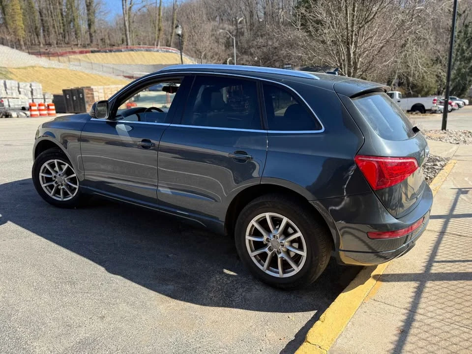 2011 Audi 8R Q5 - Image 3 of 10