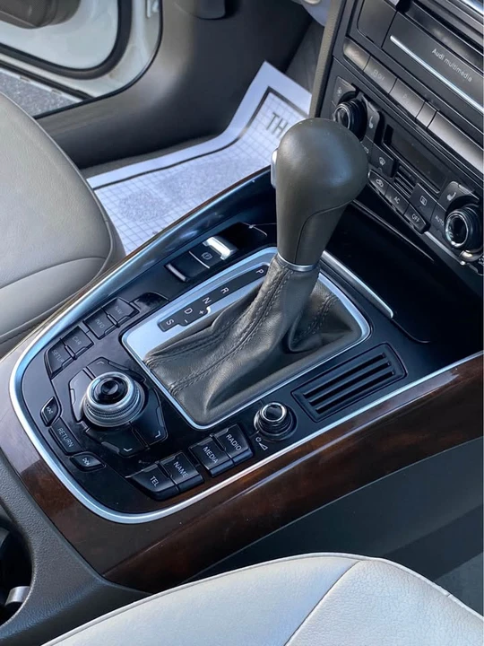 2011 Audi 8R Q5 - Image 18 of 19