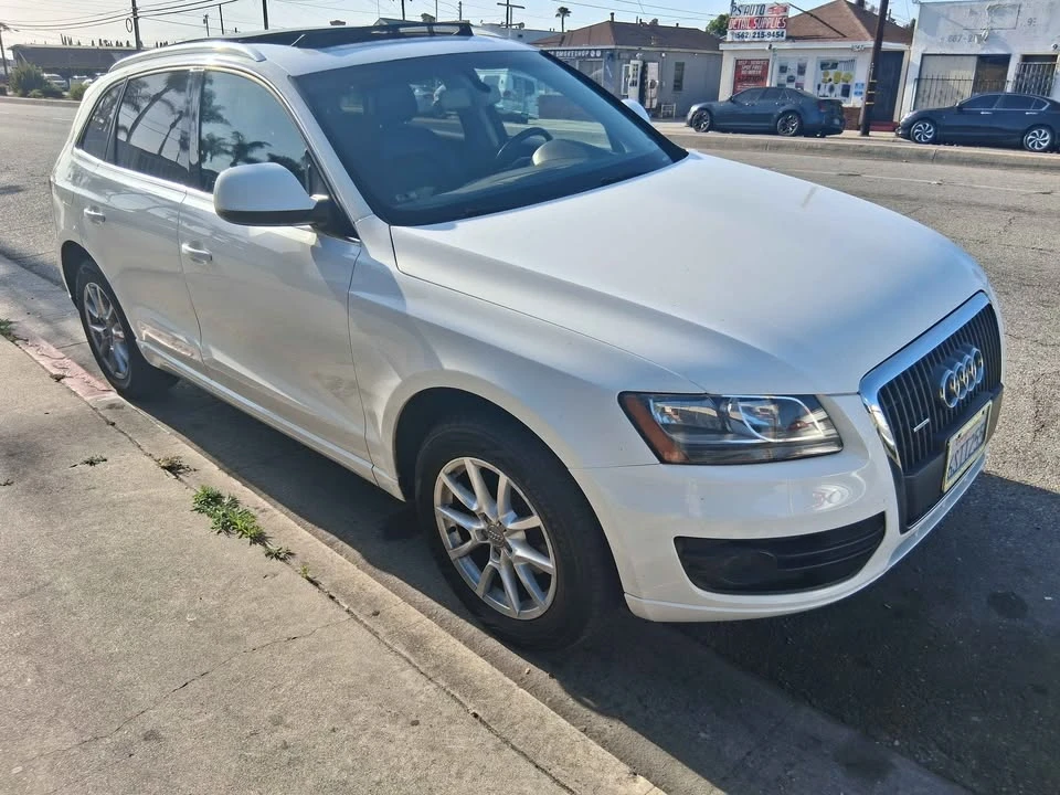 2011 Audi 8R Q5 - Image 2 of 16