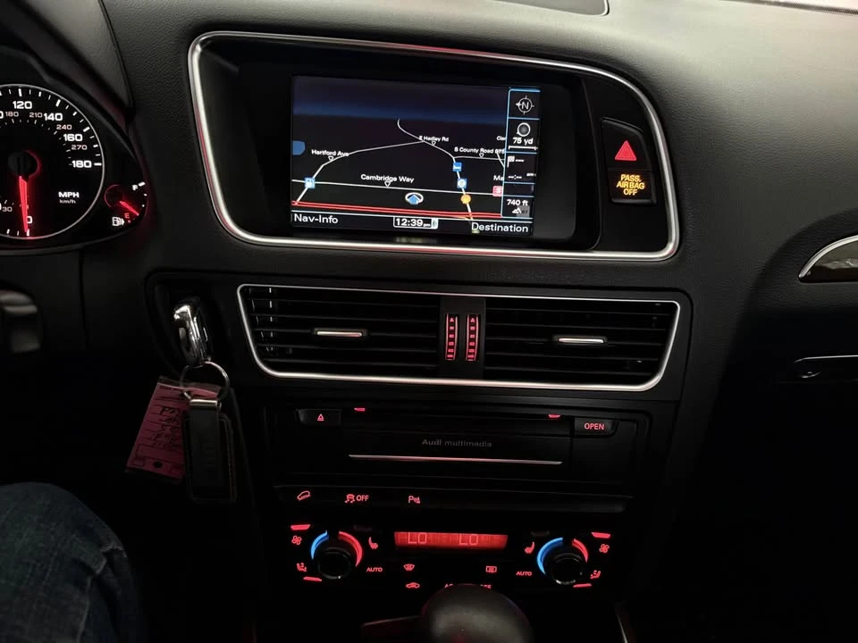 2011 Audi 8R Q5 - Image 19 of 20
