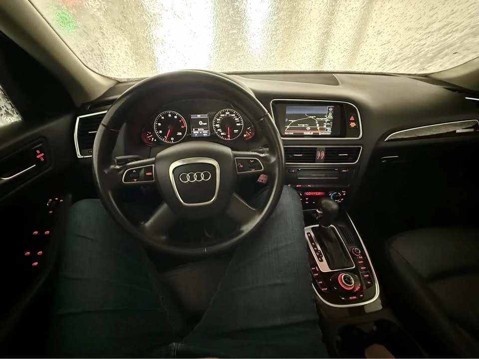 2011 Audi 8R Q5 - Image 18 of 20