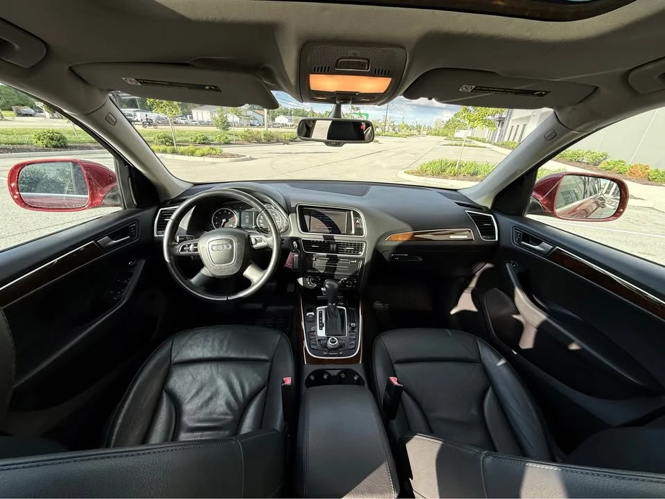 2011 Audi 8R Q5 - Image 2 of 20
