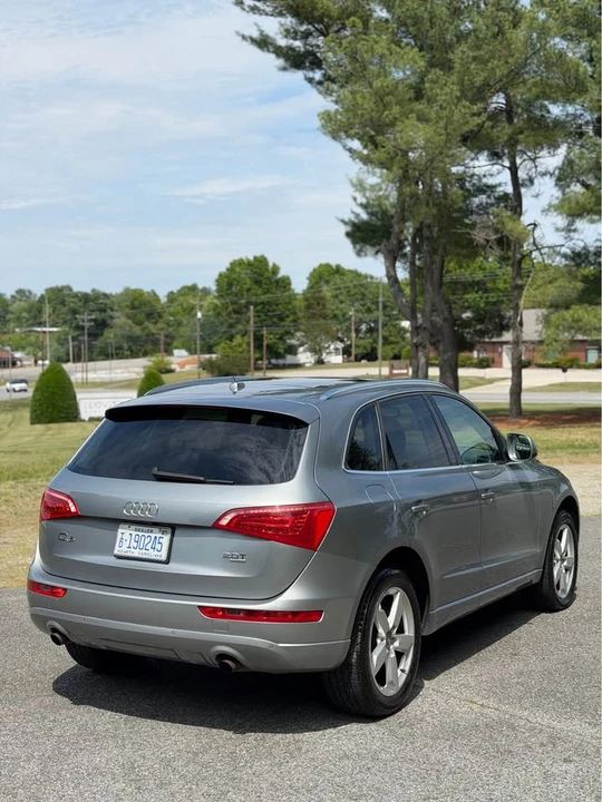 2011 Audi 8R Q5 - Image 6 of 13