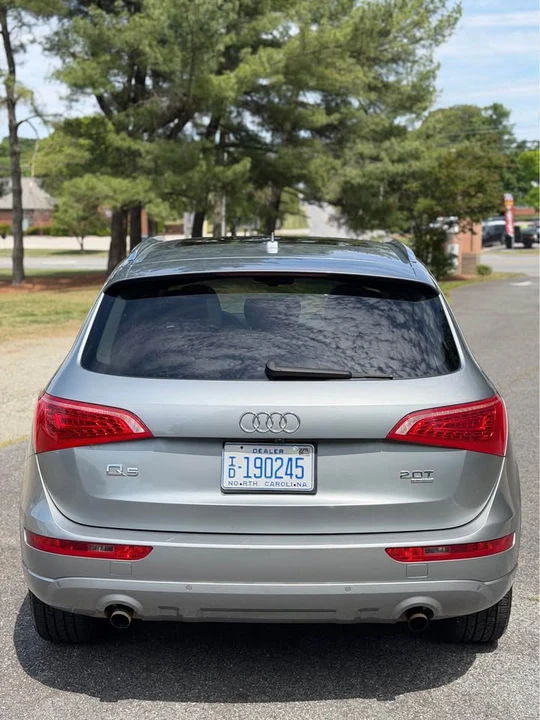 2011 Audi 8R Q5 - Image 8 of 13