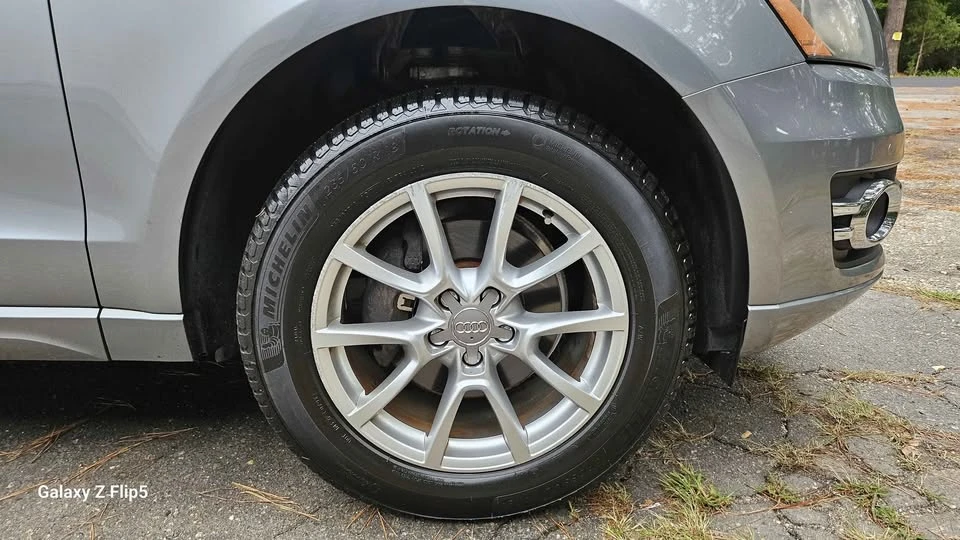 2011 Audi 8R Q5 - Image 9 of 19
