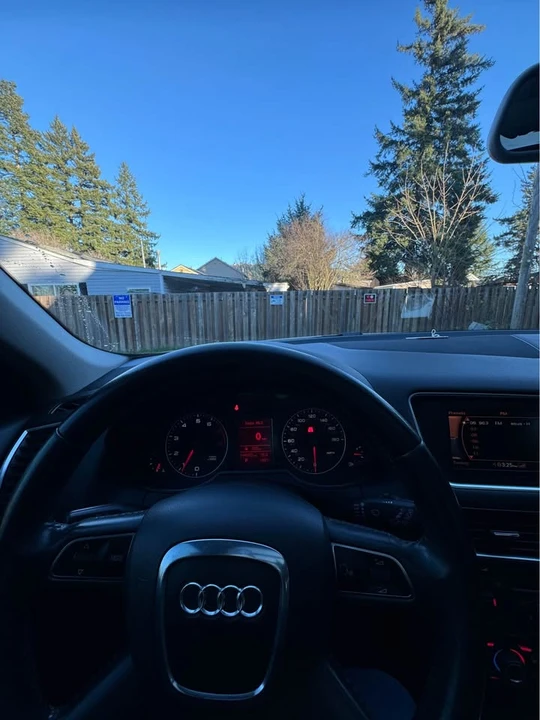2011 Audi 8R Q5 - Image 7 of 9