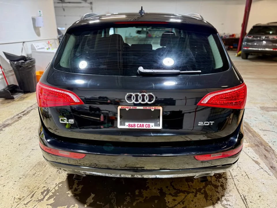 2011 Audi 8R Q5 - Image 8 of 19