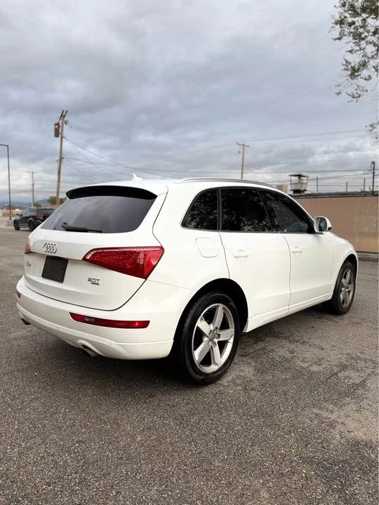 2011 Audi 8R Q5 - Image 4 of 17