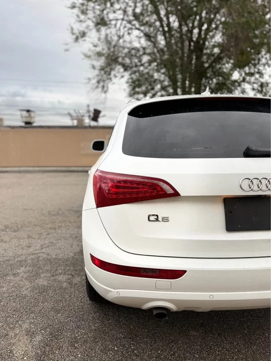 2011 Audi 8R Q5 - Image 5 of 17