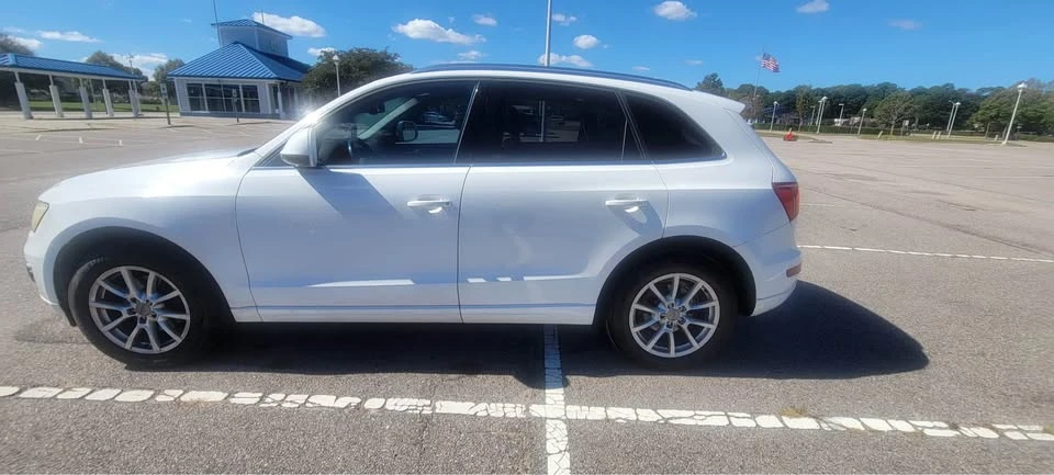 2011 Audi 8R Q5 - Image 11 of 18