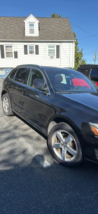 2011 Audi 8R Q5 - Image 2 of 8