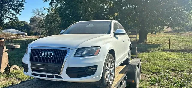 2011 Audi Q5 2.0T Quattro Premium Sport Utility 4D