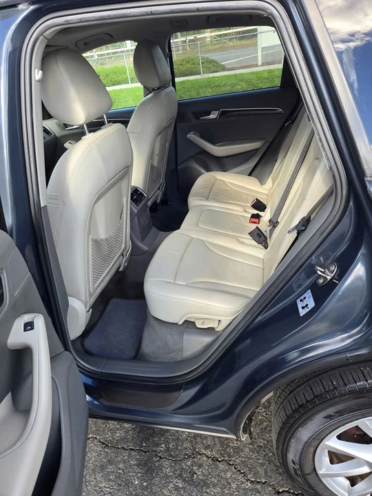 2011 Audi 8R Q5 - Image 15 of 16