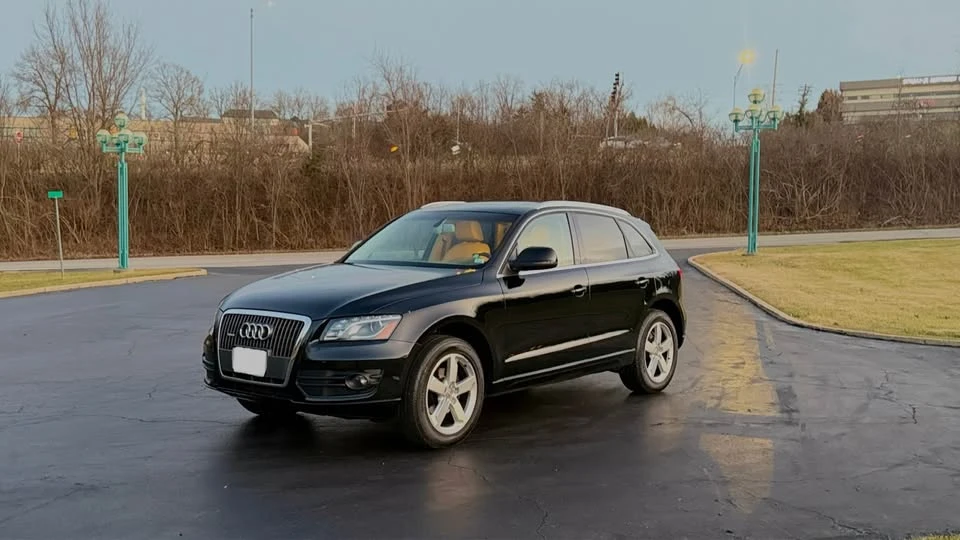 2011 Audi 8R Q5 - Image 2 of 6