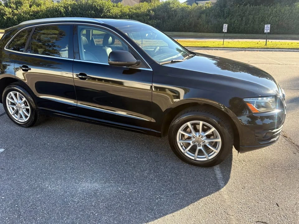2011 Audi 8R Q5 - Image 7 of 8