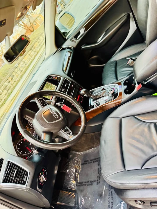 2011 Audi 8R Q5 - Image 13 of 20