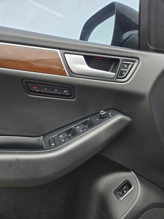 2011 Audi 8R Q5 - Image 6 of 9