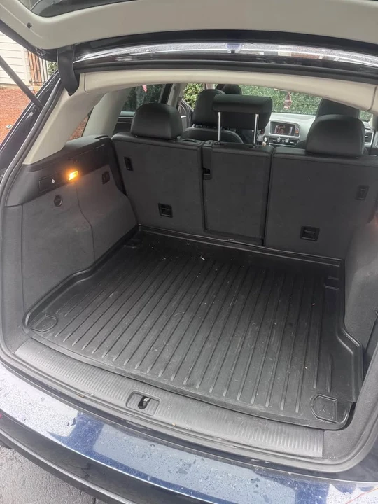 2011 Audi 8R Q5 - Image 10 of 11