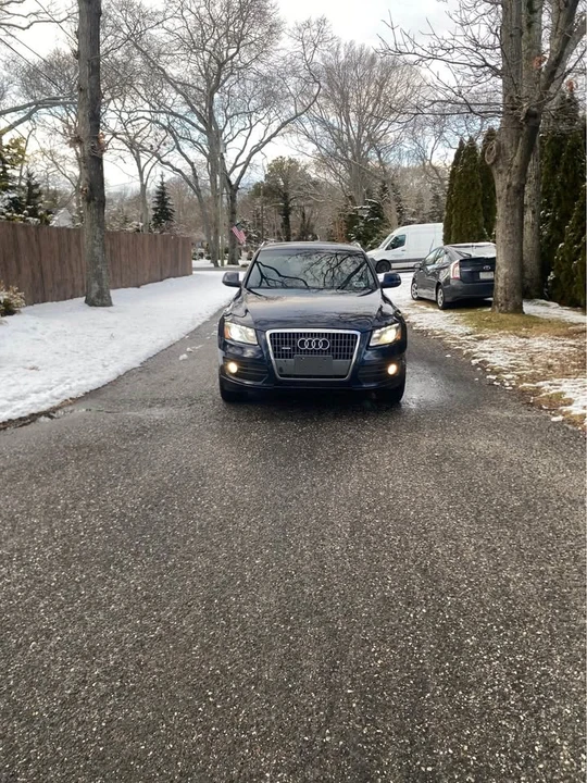 2011 Audi 8R Q5 - Image 2 of 13