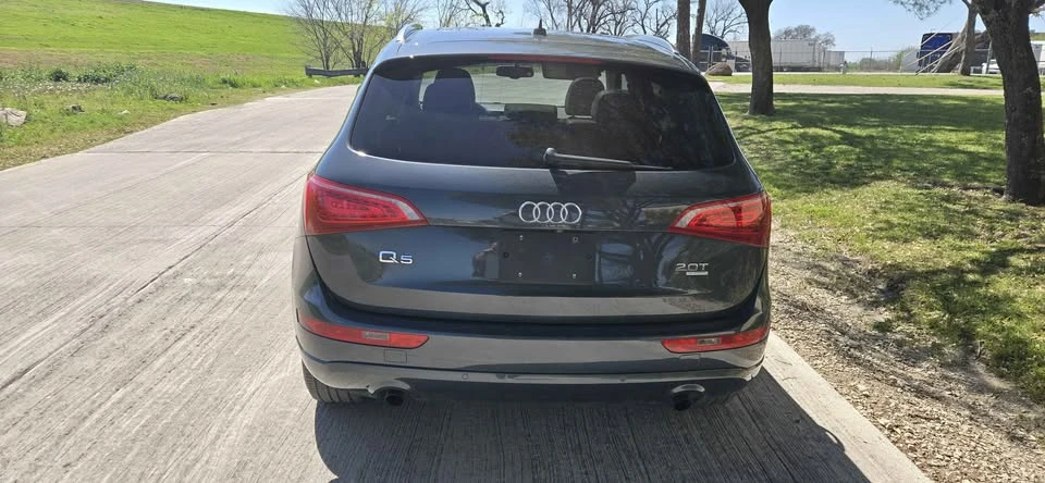 2011 Audi 8R Q5 - Image 6 of 20