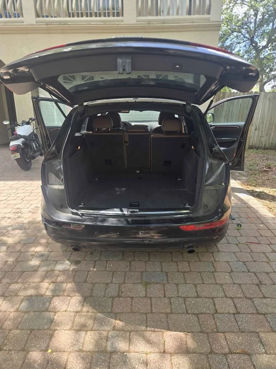 2011 Audi 8R Q5 - Image 10 of 10